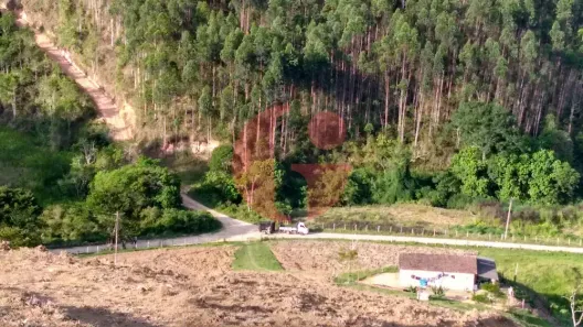 Fazenda/Sítio com 4 Quartos à venda, 150m² no , Paraibuna