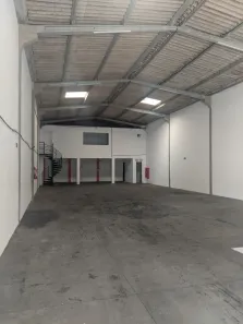 Galpão/Depósito/Armazém com 1 Quarto para alugar, 300m² no Parque de Exposições, Parnamirim
