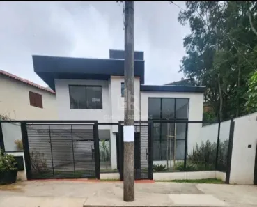 Casa com 3 Quartos à venda, 156m² no Santa Lúcia, Belo Horizonte