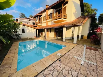 Sobrado com 3 Quartos à venda, 300m² no São Paulo II, Cotia