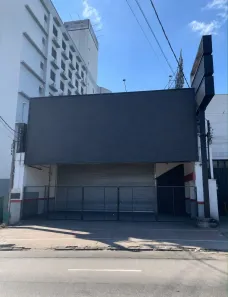 Galpão/Depósito/Armazém para venda ou aluguel, 738m² no Jardim Novo Horizonte, Sorocaba