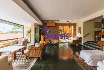 Casa com 4 Quartos à venda, 300m² no Pacaembu, São Paulo