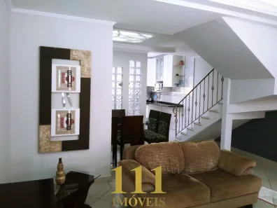Casa com 3 Quartos à venda, 132m² no Jardim Califórnia, Jacareí