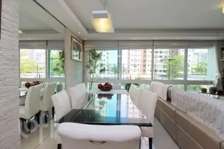 Apartamento com 3 Quartos à venda, 106m² no Passo da Areia, Porto Alegre