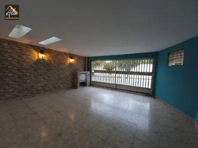 Casa com 3 Quartos à venda, 180m² no Vila Carrão, São Paulo