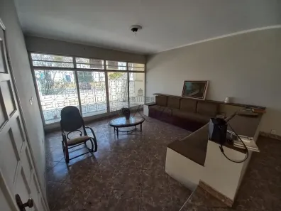 Sobrado com 5 Quartos à venda, 350m² no Jardim Leonídia, Jacareí