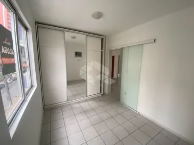 Apartamento com 2 Quartos para alugar, 63m² no Campinas, São José