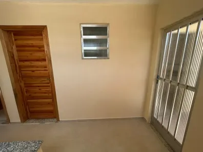 Apartamento com 2 Quartos para alugar, 70m² no Centro, Duque de Caxias