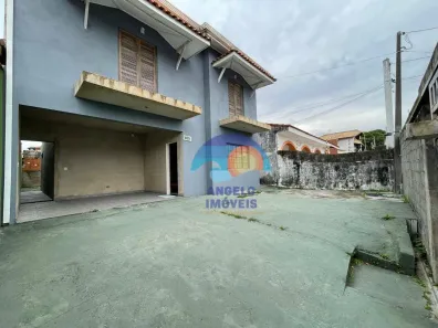 Sobrado com 4 Quartos à venda, 236m² no Parque Turistico, Peruíbe