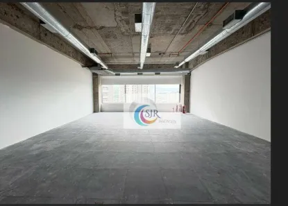 Sala Comercial para alugar, 222m² no Parque Industrial Tomas Edson, São Paulo