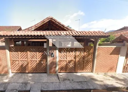 Casa com 3 Quartos à venda, 150m² no Balneário Copacabana, Caraguatatuba