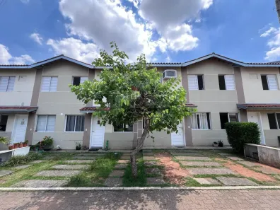 Casa de Condomínio com 3 Quartos para alugar, 109m² no Igara, Canoas