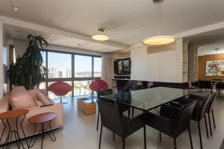 Apartamento com 3 Quartos para alugar, 122m² no Três Figueiras, Porto Alegre