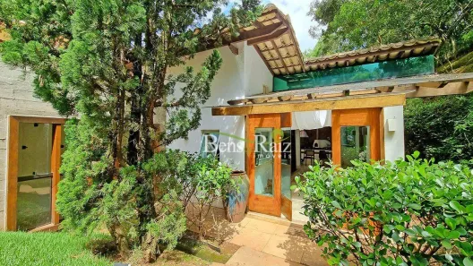Casa de Condomínio com 3 Quartos à venda, 210m² no Vila Alpina, Nova Lima