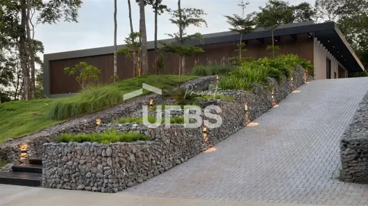 Casa de Condomínio com 4 Quartos à venda, 305m² no , Bela Vista de Goiás
