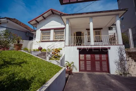 Casa com 3 Quartos à venda, 204m² no Jardim Lindóia, Porto Alegre