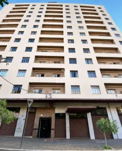 Apartamento com 3 Quartos para alugar, 110m² no Centro, Londrina