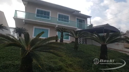 Casa com 6 Quartos à venda, 190m² no Petrópolis, Joinville