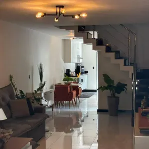 Casa de Condomínio com 3 Quartos à venda, 260m² no Interlagos, Vila Velha