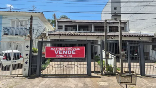 Sobrado com 3 Quartos à venda, 180m² no Jardim Itu, Porto Alegre