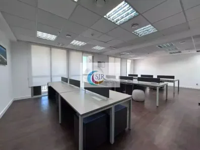 Sala Comercial para alugar, 143m² no Vila São Francisco (Zona Sul), São Paulo