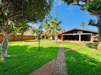 Casa com 5 Quartos à venda, 740m² no Dom Pedro, Londrina