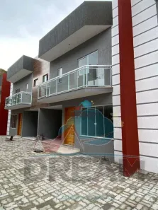 Casa com 3 Quartos à venda, 126m² no Extensão do Bosque, Rio das Ostras