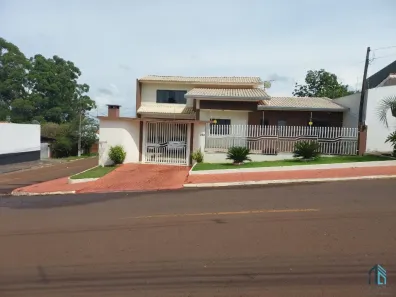 Casa com 4 Quartos à venda, 185m² no Cancelli, Cascavel