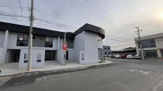 Sobrado com 2 Quartos à venda, 72m² no Costa e Silva, Joinville