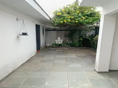 Sobrado com 2 Quartos para alugar, 122m² no Vila Gomes Cardim, São Paulo