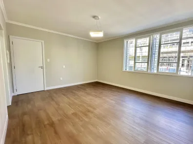 Apartamento com 1 Quarto à venda, 57m² no Menino Deus, Porto Alegre