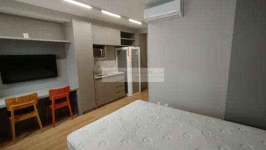 Apartamento com 1 Quarto para alugar, 21m² no Santo Amaro, São Paulo