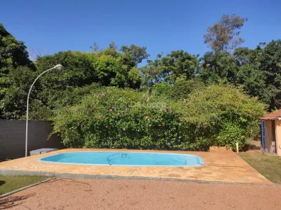 Fazenda/Sítio com 4 Quartos à venda, 371m² no Parque Maria Helena, Campinas