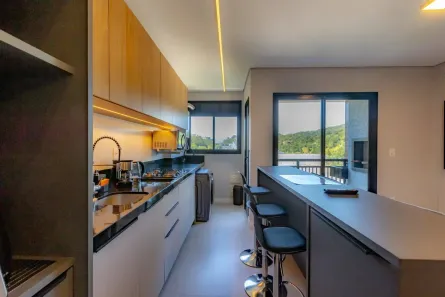 Apartamento com 2 Quartos à venda, 70m² no Praia dos Amores, Balneário Camboriú