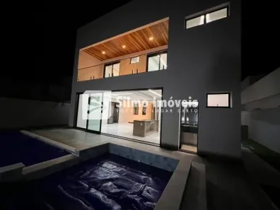Casa com 4 Quartos à venda, 365m² no Granja Marileusa, Uberlândia