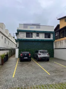 Casa de Condomínio com 3 Quartos à venda, 90m² no Vila Suissa, Mogi das Cruzes