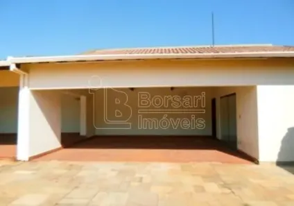 Casa com 4 Quartos para alugar, 500m² no Vila Harmonia, Araraquara