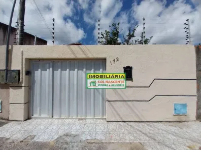 Casa com 4 Quartos para alugar, 140m² no Edson Queiroz, Fortaleza