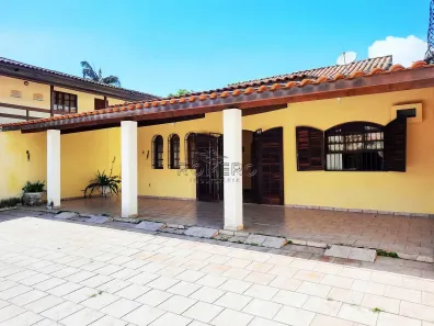 Casa com 4 Quartos à venda, 323m² no Maranduba, Ubatuba
