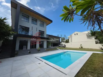 Casa com 5 Quartos à venda, 400m² no Piratininga, Niterói