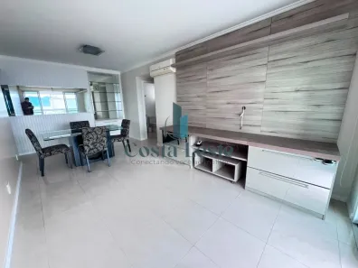 Apartamento com 2 Quartos para alugar, 97m² no Centro, Florianópolis