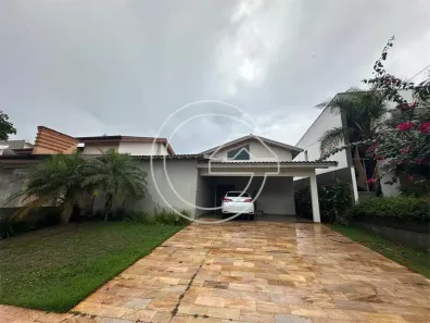 Casa com 3 Quartos à venda, 251m² no Centro, Marília