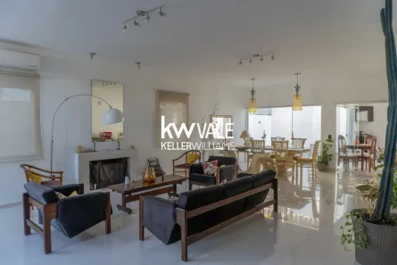 Casa de Condomínio com 3 Quartos para alugar, 342m² no Loteamento Villa Branca, Jacareí