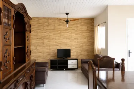 Casa com 3 Quartos à venda, 120m² no Conjunto Habitacional Pindorama, Londrina