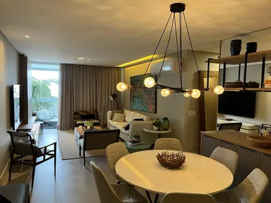 Apartamento com 2 Quartos para alugar, 100m² no Jurerê Internacional, Florianópolis