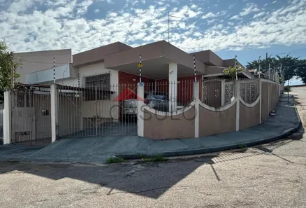 Casa com 3 Quartos à venda, 160m² no Vila Hortolândia, Jundiaí