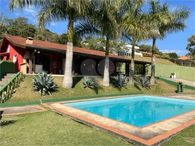 Fazenda/Sítio com 6 Quartos para venda ou aluguel, 600m² no Saboó, São Roque