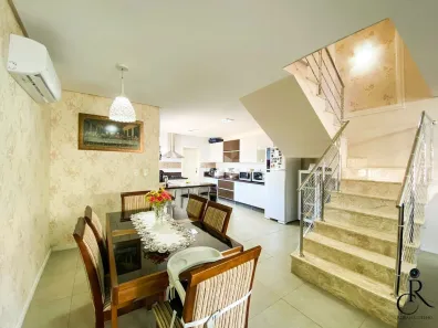 Casa com 5 Quartos à venda, 233m² no Estância Velha, Canoas