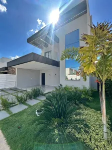 Casa de Condomínio com 3 Quartos à venda, 235m² no Jardim Imperial, Cuiabá
