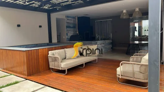 Casa de Condomínio com 3 Quartos para alugar, 216m² no Jardim Sul, Uberlândia